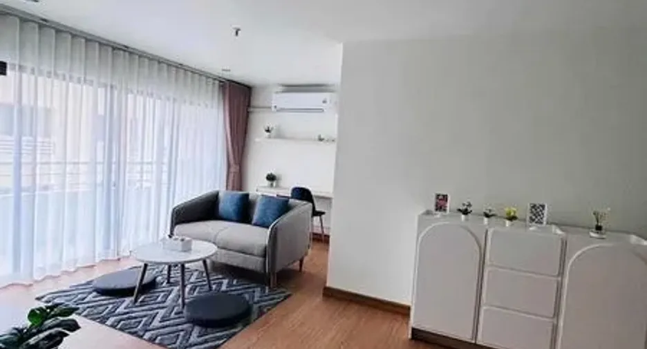 For rent retail Space in Watthana, Bangkok