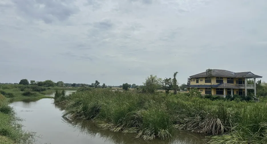 出售 土地 在 Bang Nam Priao, Chachoengsao