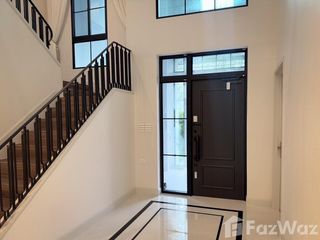 À vendre et à louer 4 chambres maison à Saphan Sung, Bangkok
