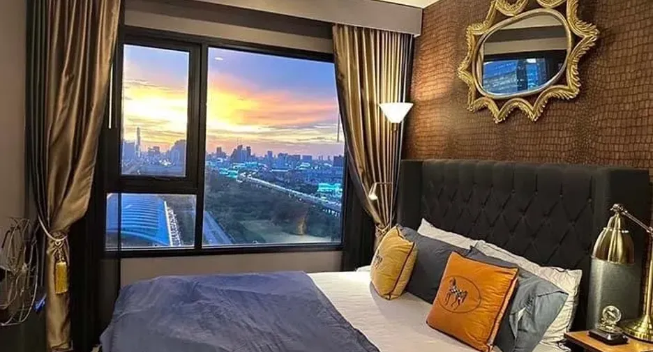 À louer 1 chambre condo à Huai Khwang, Bangkok