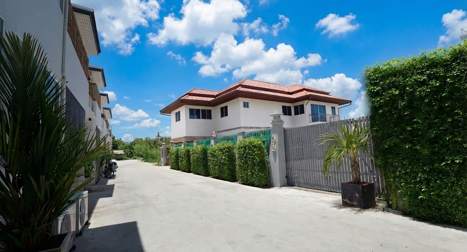 ขาย 7 ห้องนอน บ้านเดี่ยว ใน จอมเทียน, พัทยา