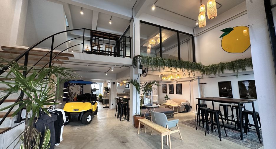 Büro zur Miete in Din Daeng, Bangkok