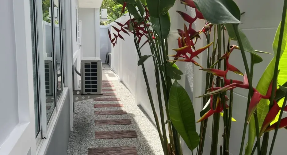 For sale 4 bedrooms house in Huay Yai, Pattaya