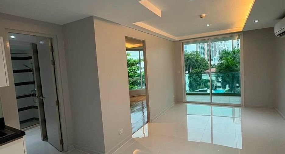 For sale 1 bed condo in Watthana, Bangkok