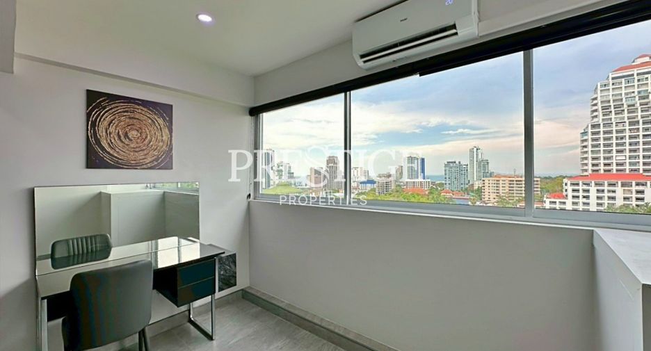 出售 2 卧室 公寓 在 Pratumnak, 芭提雅