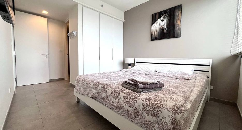 For sale 2 bedrooms condo in Pratumnak, Pattaya
