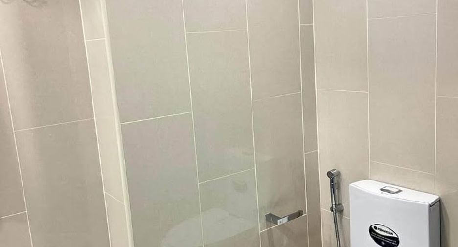 For sale 1 bed condo in Pratumnak, Pattaya