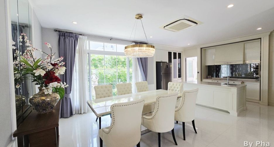 Villa en venta de 5 habitaciones en Mueang Chiang Mai, Chiang Mai