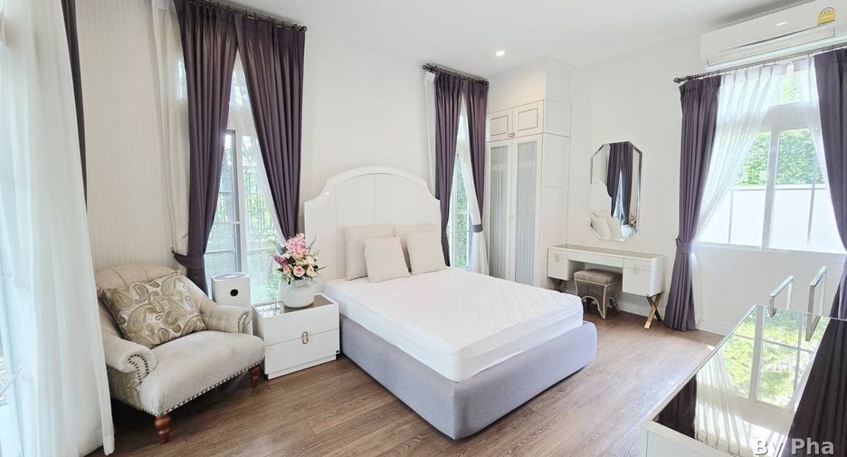 Villa en venta de 5 habitaciones en Mueang Chiang Mai, Chiang Mai