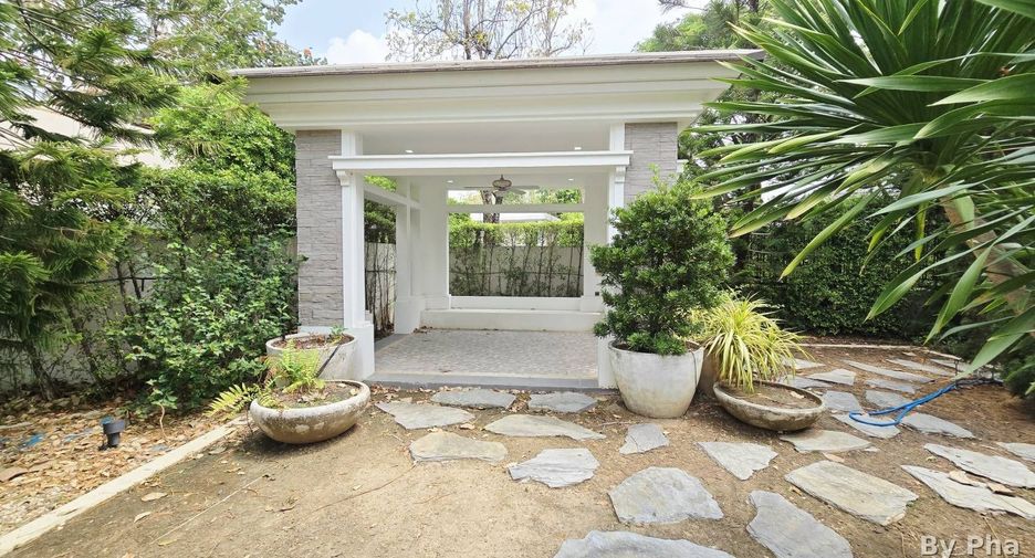 Villa en venta de 5 habitaciones en Mueang Chiang Mai, Chiang Mai