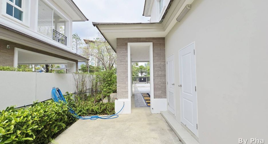Villa en venta de 5 habitaciones en Mueang Chiang Mai, Chiang Mai