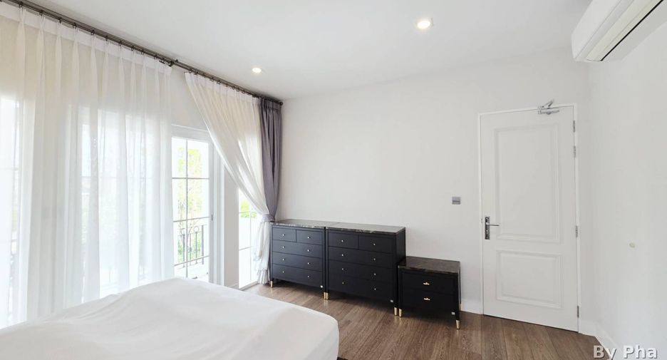 Villa en venta de 5 habitaciones en Mueang Chiang Mai, Chiang Mai
