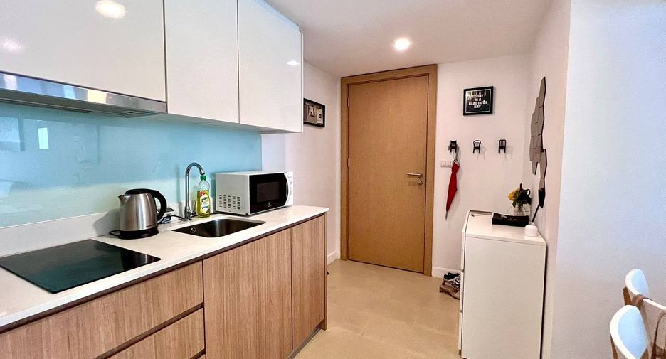 For sale 1 bed condo in Pratumnak, Pattaya