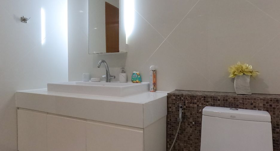 Wohnung zum Kauf mit 3 Zimmer in North Pattaya, Pattaya