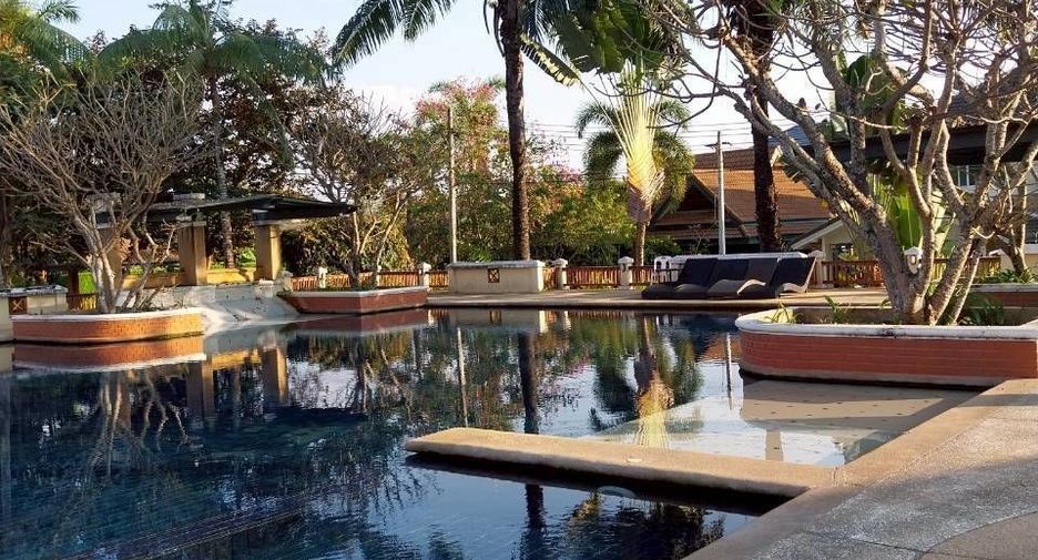 For sale 5 bedrooms house in Doi Saket, Chiang Mai