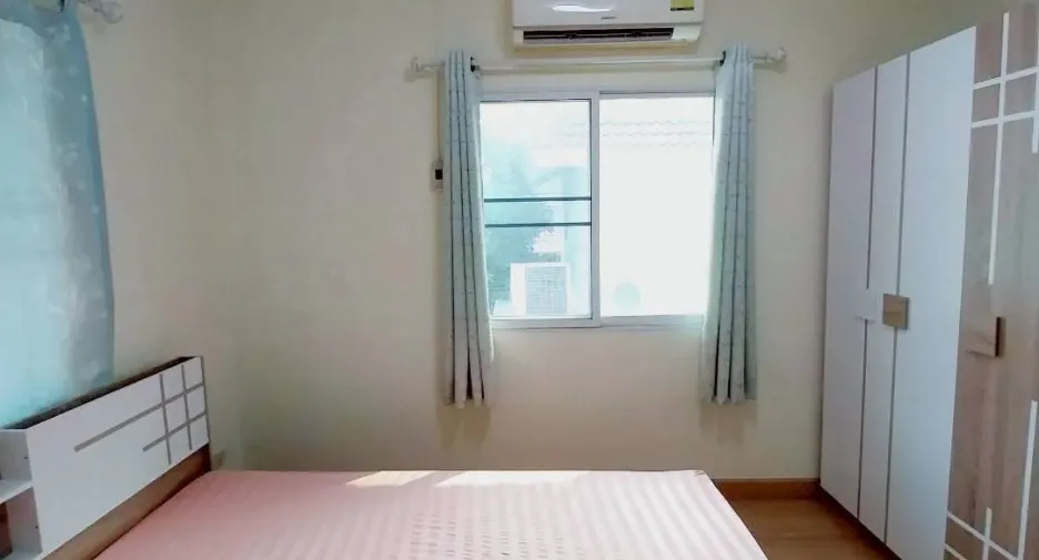 For sale 5 bedrooms house in Doi Saket, Chiang Mai