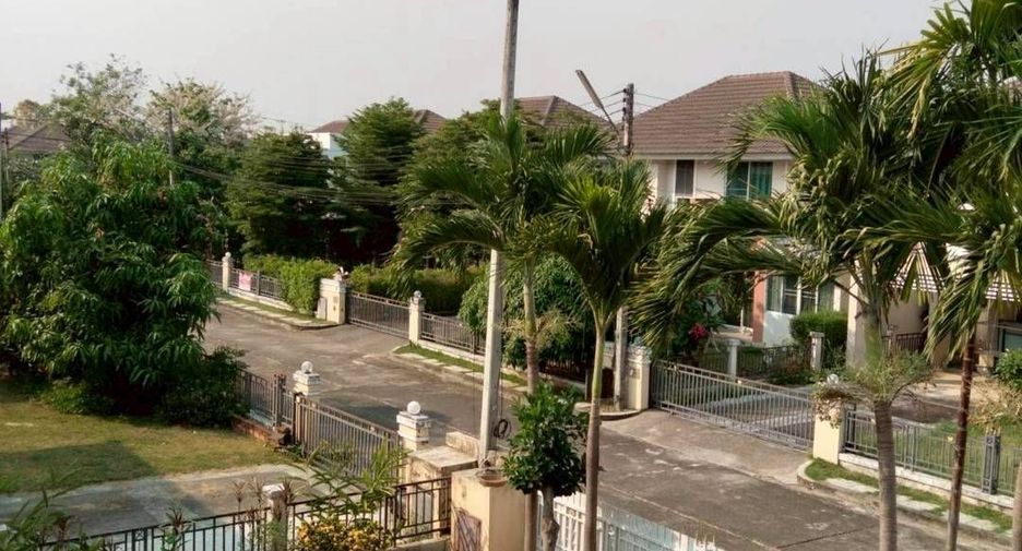 For sale 5 bedrooms house in Doi Saket, Chiang Mai