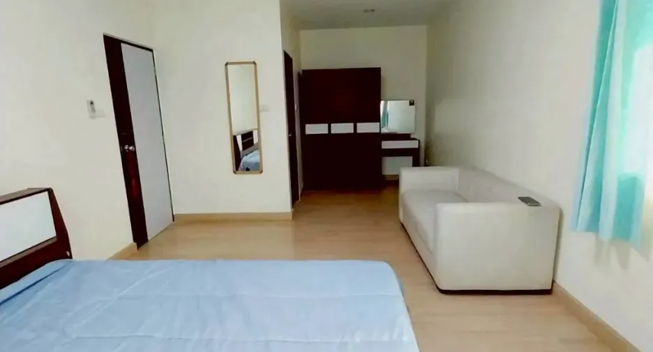 For sale 5 bedrooms house in Doi Saket, Chiang Mai