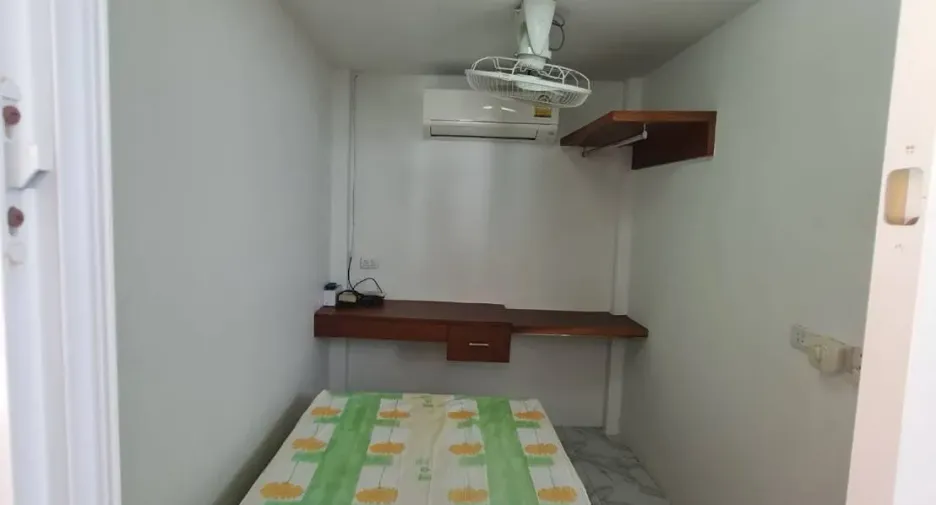 For rent 5 bedrooms house in Mueang Phuket, Phuket