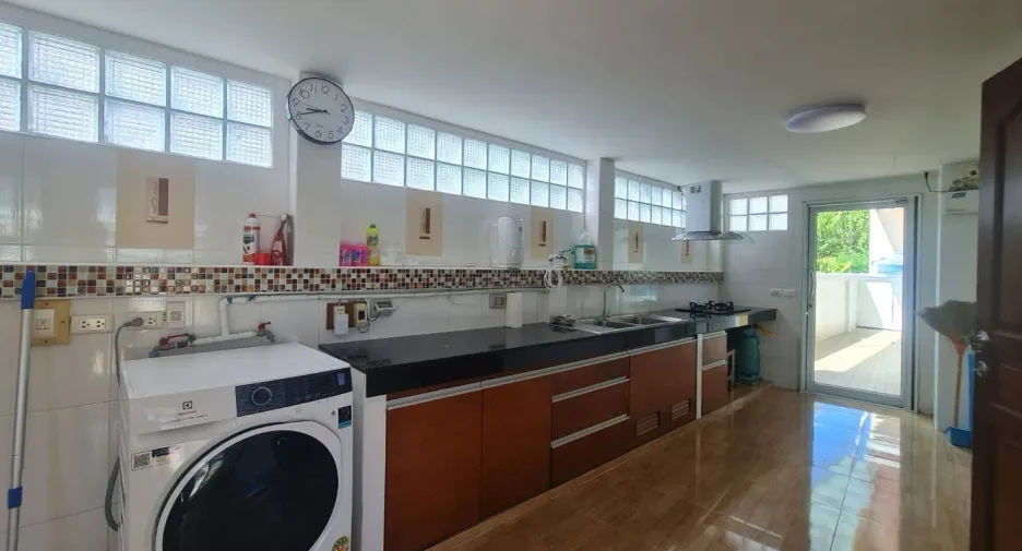 For rent 5 bedrooms house in Mueang Phuket, Phuket