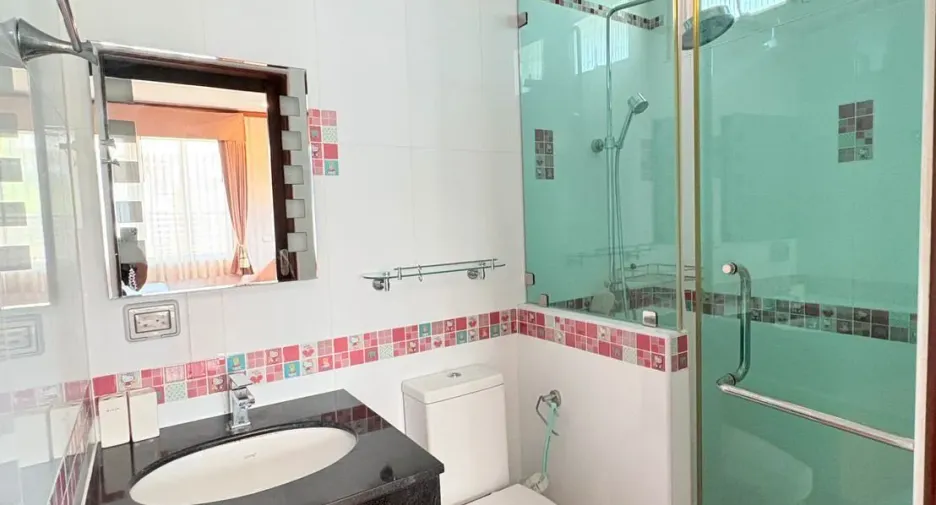 For rent 5 bedrooms house in Mueang Phuket, Phuket