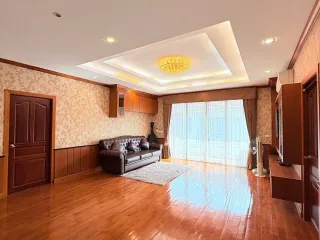 出租 5 卧室 独立屋 在 Phuket Town, 普吉