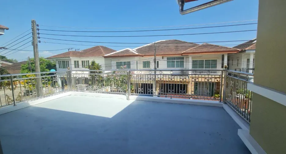For rent 5 bedrooms house in Mueang Phuket, Phuket