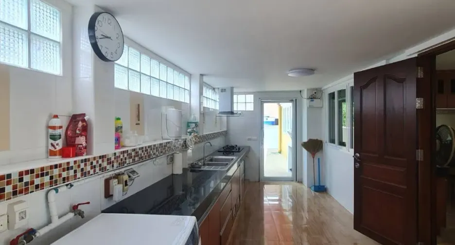 For rent 5 bedrooms house in Mueang Phuket, Phuket