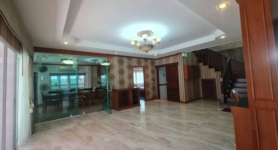 For rent 5 bedrooms house in Mueang Phuket, Phuket