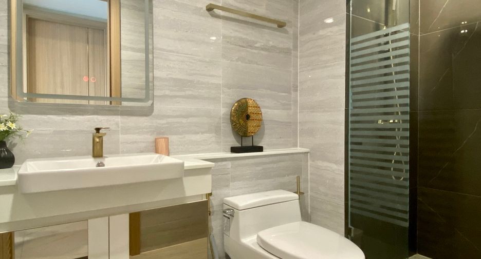 For sale 2 bedrooms condo in Jomtien, Pattaya
