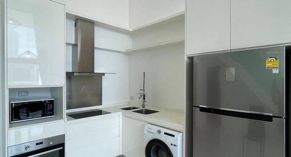 For sale 2 bedrooms condo in North Pattaya, Pattaya