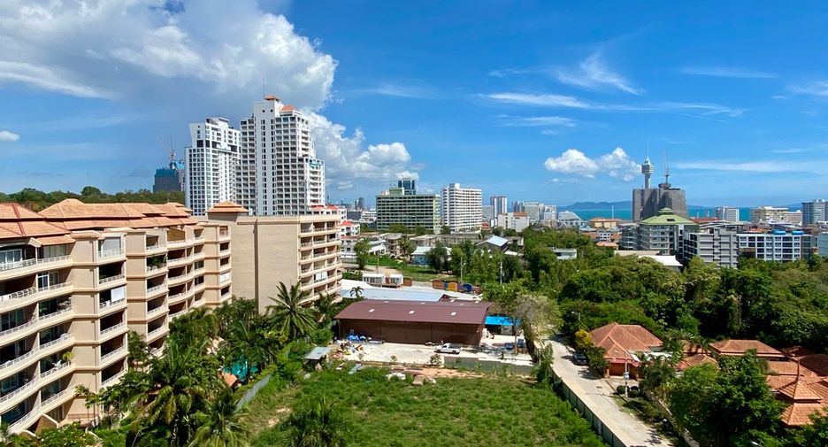 For sale 1 bed condo in Mueang Chon Buri, Chonburi