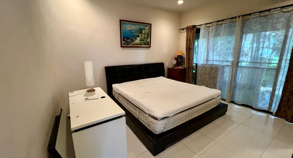 For sale 3 bedrooms condo in Sattahip, Chonburi