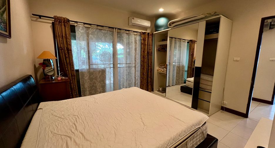 For sale 3 bedrooms condo in Sattahip, Chonburi