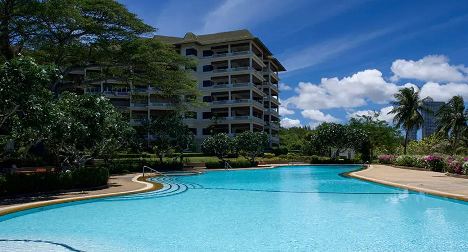 For sale 3 bedrooms condo in Sattahip, Chonburi
