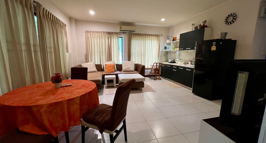 For sale 3 bedrooms condo in Sattahip, Chonburi