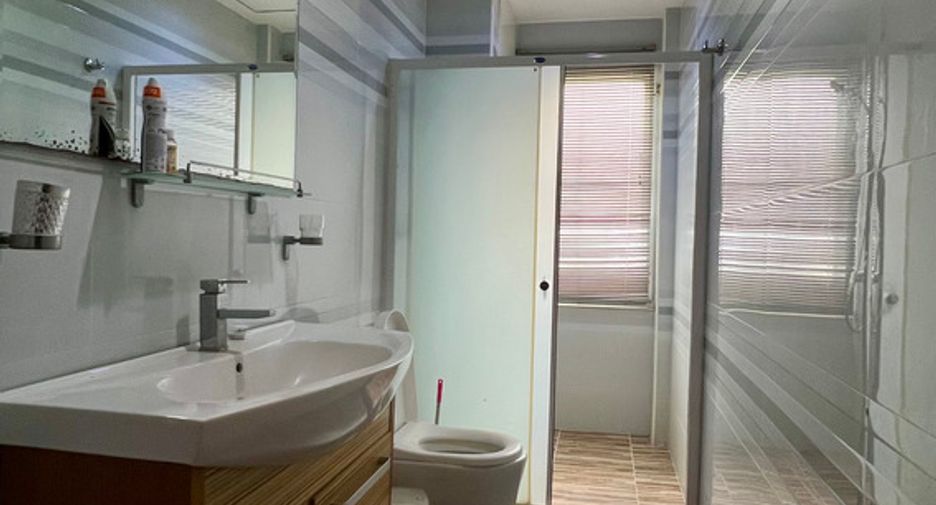 For sale 3 bedrooms condo in Sattahip, Chonburi