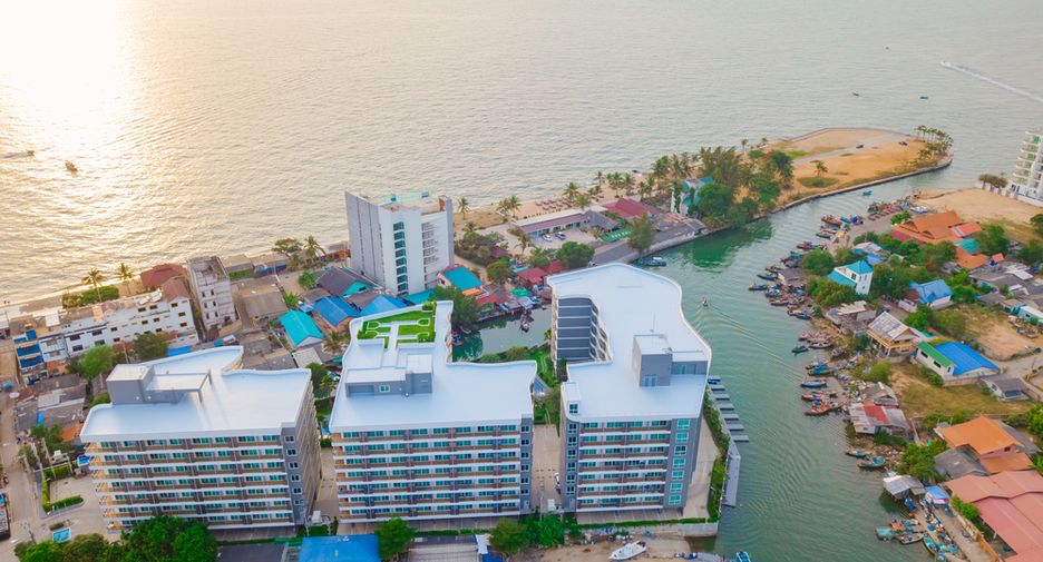 À vendre 2 chambres condo à Sattahip, Chonburi