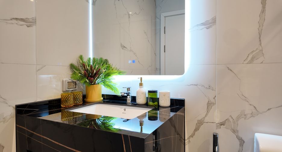 For sale 1 bed condo in Pratumnak, Pattaya