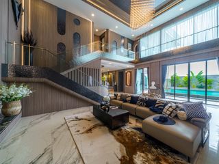 For sale 6 bedrooms villa in Bang Lamung, Chonburi