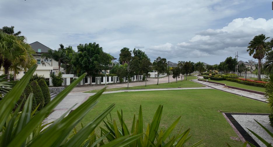 Villa en venta de 3 habitaciones en Huay Yai, Pattaya