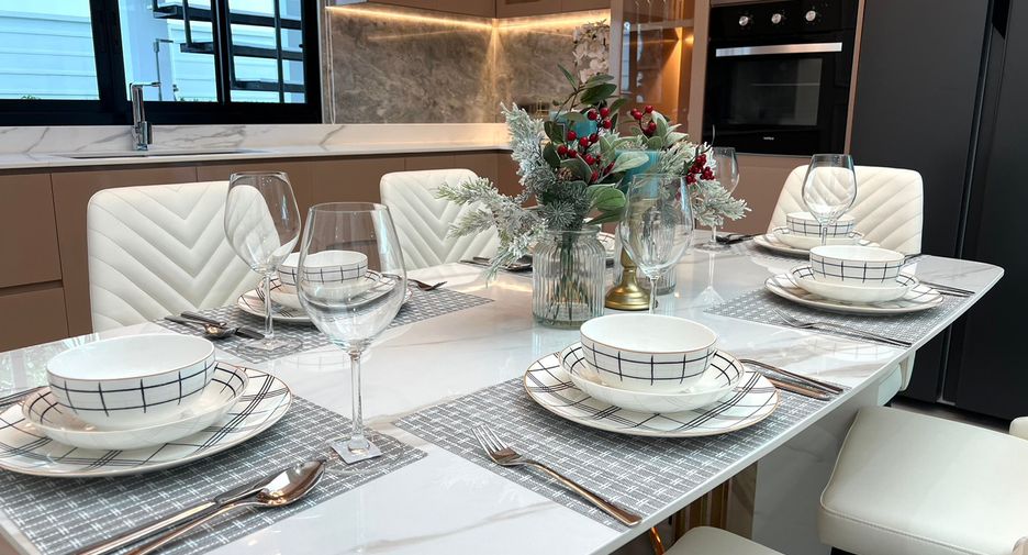 Villa zum Kauf mit 3 Zimmer in Huay Yai, Pattaya