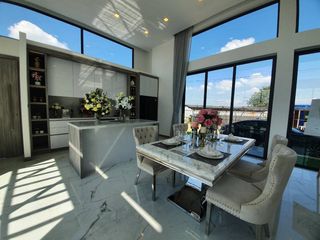 Продажа 3 спальни вилла в Банг Сарай, Паттайя