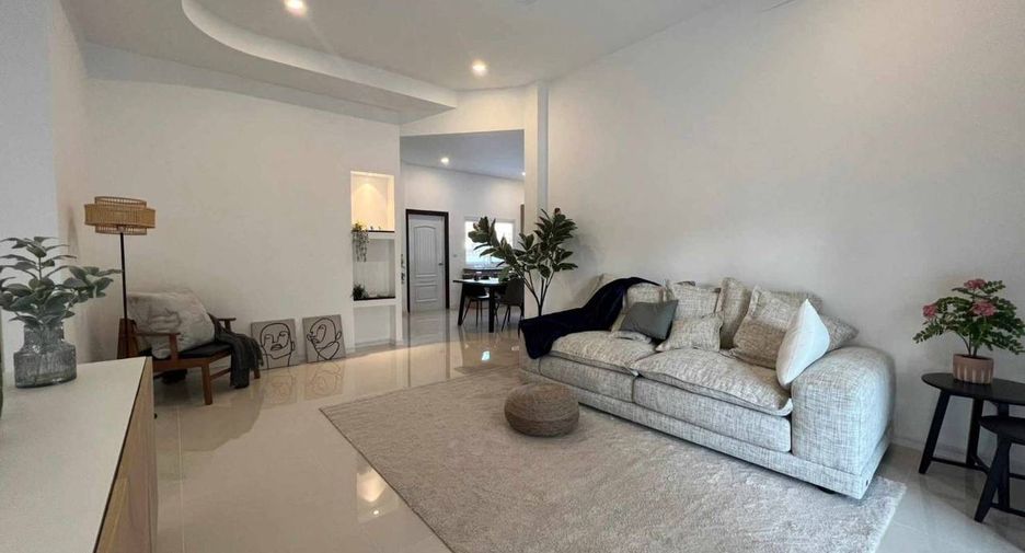 For sale 3 bedrooms house in East Pattaya, Pattaya