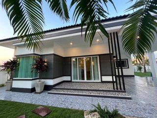 出售 3 卧室 独立屋 在 Bang Lamung, Chon Buri
