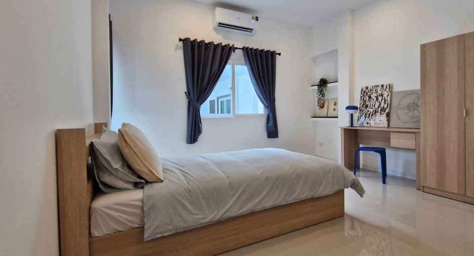 For sale 3 bedrooms house in East Pattaya, Pattaya
