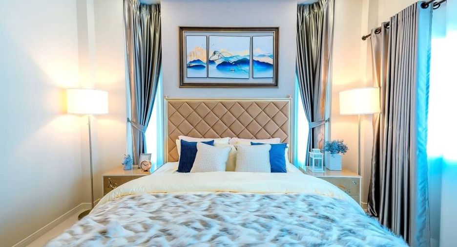 For sale 4 bedrooms villa in Huay Yai, Pattaya