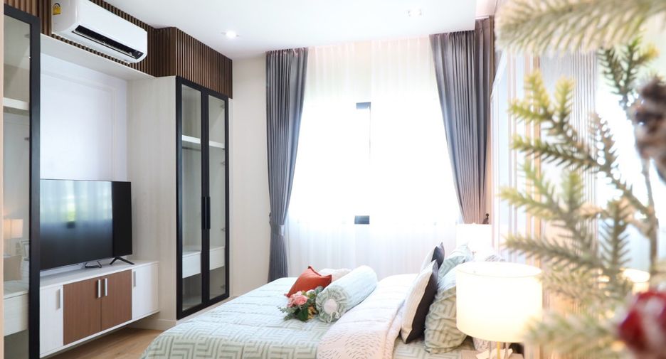 For sale 4 bedrooms villa in Huay Yai, Pattaya
