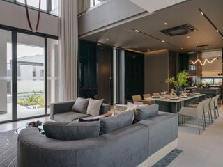 For sale 4 bedrooms villa in Bang Lamung, Chonburi