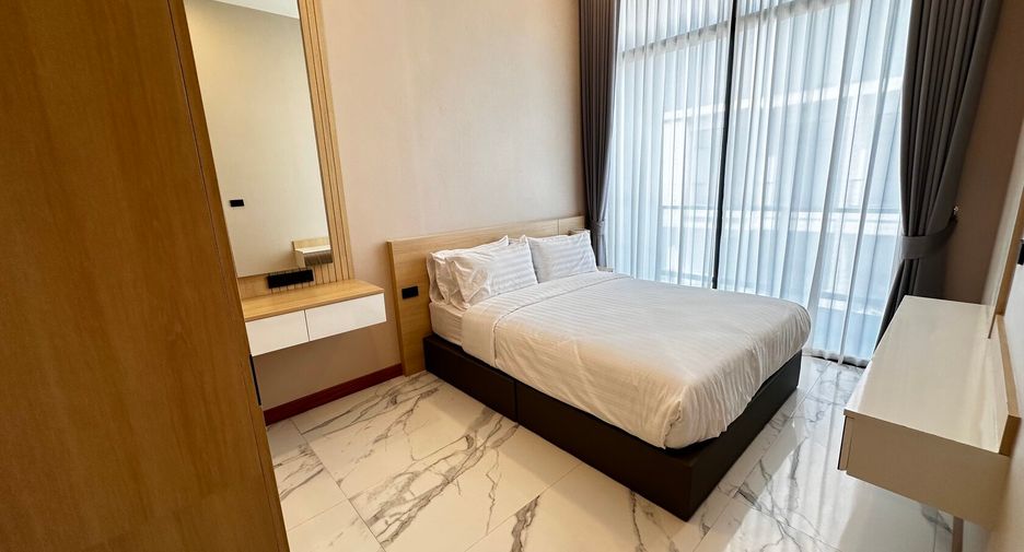 For sale 4 bedrooms townhouse in Bang Lamung, Chonburi